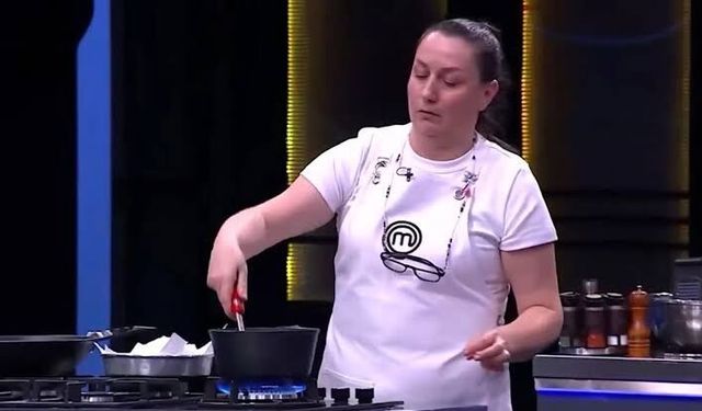 MasterChef’te Gül’ün hikâyesi yürek burktu: Mehmet Şef’ten destek sözü