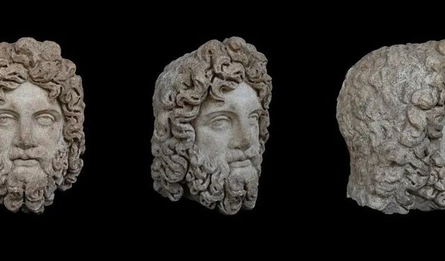 Aspendos’ta şifanın 1800 yıllık dev heykeli gün yüzüne çıktı