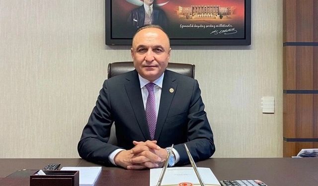 Bıçaklı saldırıya uğrayan YENİ Partili vekilden sevindiren haber