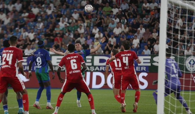 Samsunspor, Rizespor'u deplasmanda 2 golle devirdi