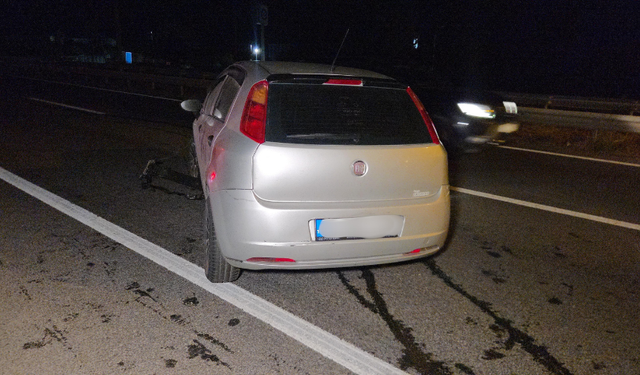 Orhangazi’de gece yarısı kaza! Otomobil bariyerlere çarptı, sürücü yaralandı