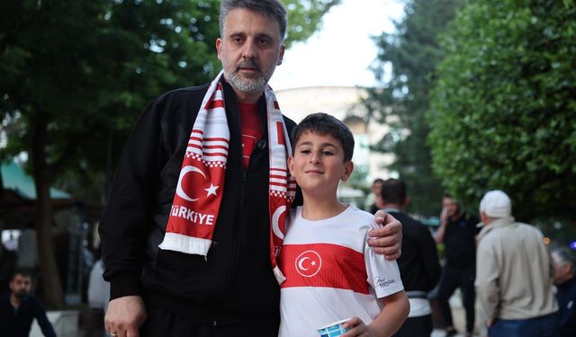 Bursa milli maça kilitlenecek: Dev ekran kuruluyor!