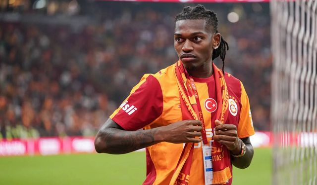 Rafael Leao'nun avukatından transfer itirafı