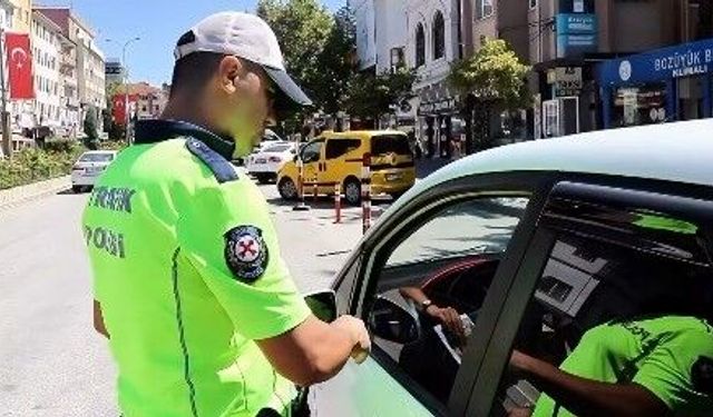 Bilecik'te 792 kişi yaya güvenliği için bilgilendirildi