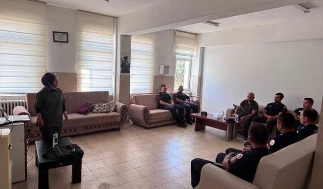 Bilecik'te jandarma personeline av koruma ve biyokaçakçılık eğitimi