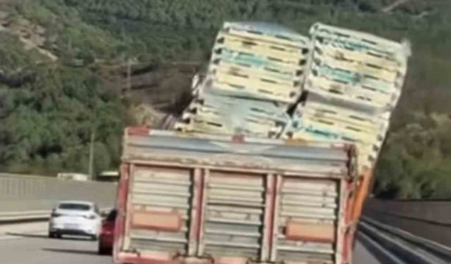 Bursa'da tehlikeli taşımacılık kamerada