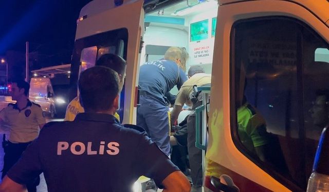 Bursa’da bariyerlere çarpan genç sürücü kurtarılamadı