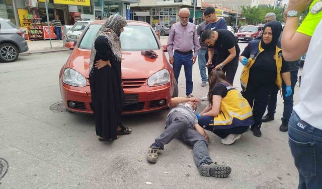 Çivril'de elektrikli bisiklete otomobil çarptı: 1
