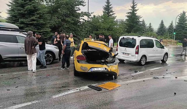 Erzurum'da Ağustos ayında 213 ölümlü-yaralanmalı trafik kazası
