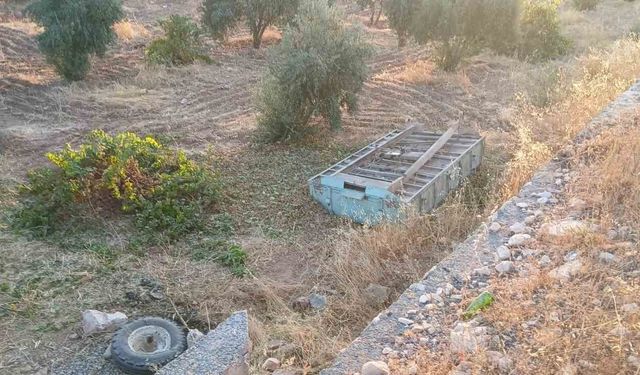 Fıstık yüklü traktör devrildi: 1 ağır yaralı