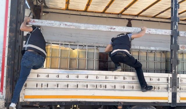 Iğdır'da 9 bin litre kaçak akaryakıt ele geçirildi