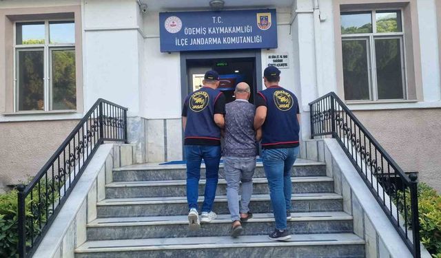 İzmir'de 8 yıl hapisle aranan şahıs JASAT'tan kaçamadı