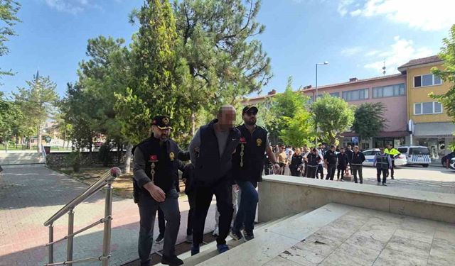 Oto galerici gencin ölümüyle ilgili 2 şüpheli tutuklandı