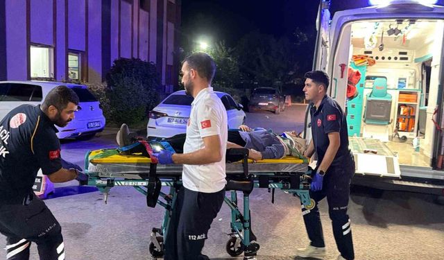 Otomobil uçuruma yuvarlandı: 4 yaralı