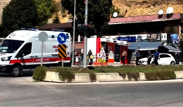 Otomobile çarpmamak için hastanelik oldu