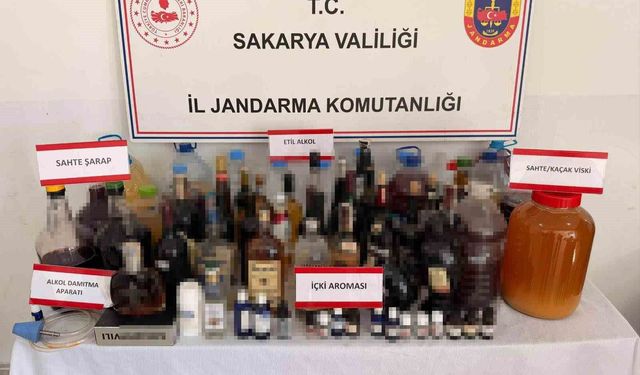 Sakarya'da jandarmadan sahte alkol operasyonu: 5 gözaltı