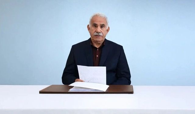 Çerçeve yasa sonrası İmralı trafiği: DEM Parti heyeti adadan döndü