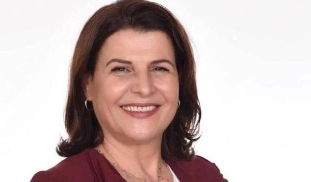 CHP’den seçilmişti: Foça Belediye Başkanı AK Parti’ye geçti
