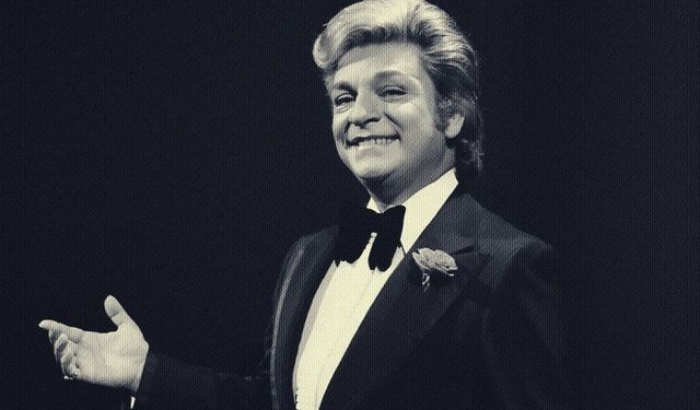 Zeki Müren kimdir? Sanat Güneşi'nin hayatı, kariyeri ve ölüm tarihi
