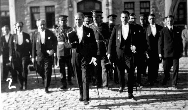 29 Ekim 1923’e giden yol: Cumhuriyet nasıl ilan edildi?