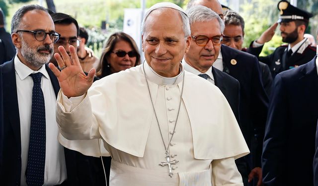 Papa XIV. Leo ameliyat oldu: Vatikan’dan açıklama