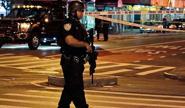 ABD’de üniversite yakınında silahlı saldırı: 6’sı çocuk 12 yaralı