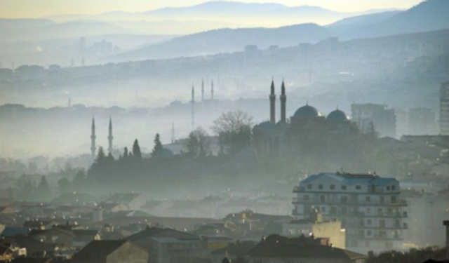 Bursa’da hava kirliliği alarmı: Bazı ilçelerde turuncu ışık yandı