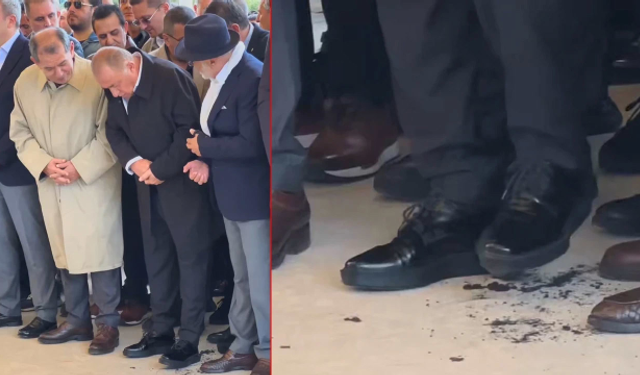Cenaze namazında Fatih Terim'in zor anları