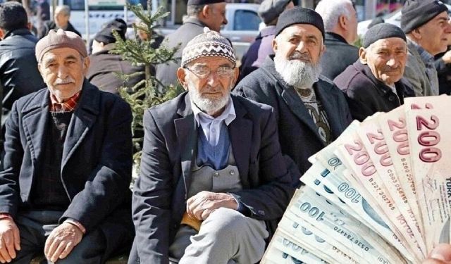 Emeklilere iki ayrı destek müjdesi: Yıllık 32 bin TL verilecek