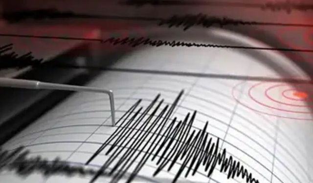 Panama’da 7,6 büyüklüğünde deprem! Tsunami alarmı genişletildi
