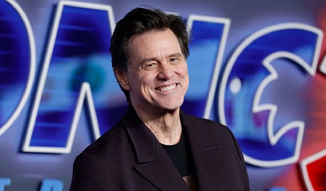 Jim Carrey gizlice evlendi