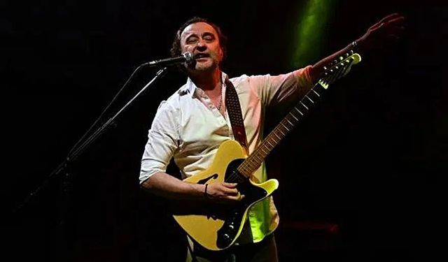 Şarkıcı Nev ikinci kez entübe edildi, menajeri dua istedi