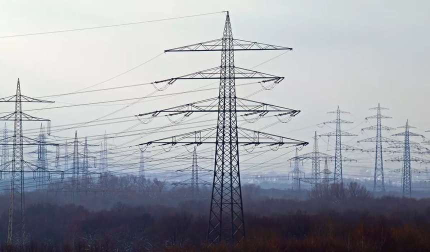 İspanya ve Portekiz'de büyük elektrik kesintisi