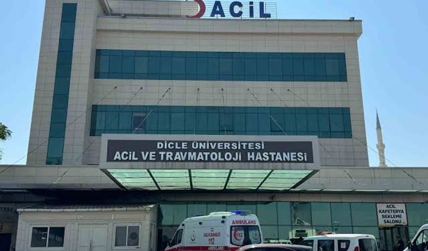 Akrabalar arasında silahlı kavga: Baba öldü, oğlu yaralandı