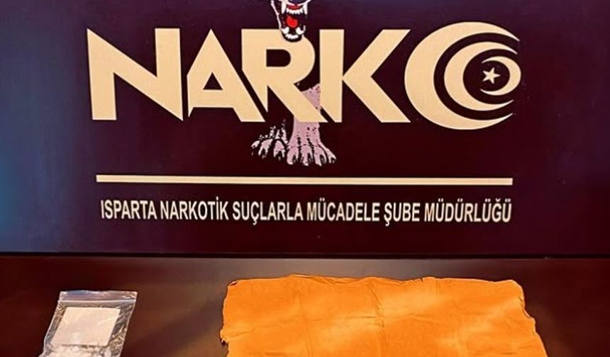 Isparta’da uyuşturucu operasyonunda 2 gözaltı