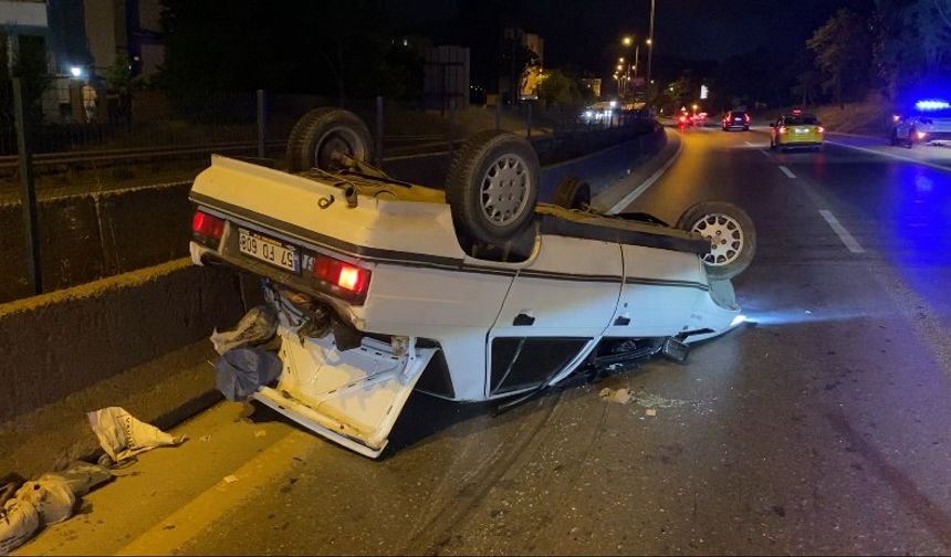 Kartal’da kontrolden çıkan otomobil takla attı: 2 yaralı