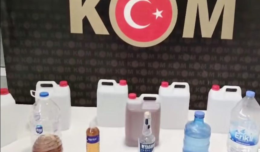 Kütahya’da sahte içki operasyonu, 50 litre alkol ele geçirildi