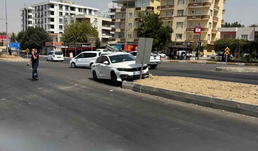 Batman’da iki araç çarpıştı: 2 yaralı