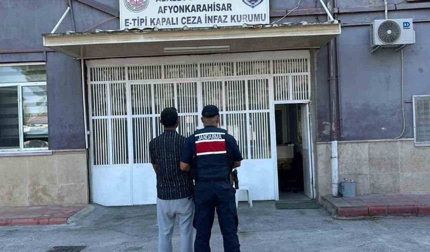 Kasten öldürme suçundan aran şahsı jandarma yakaladı