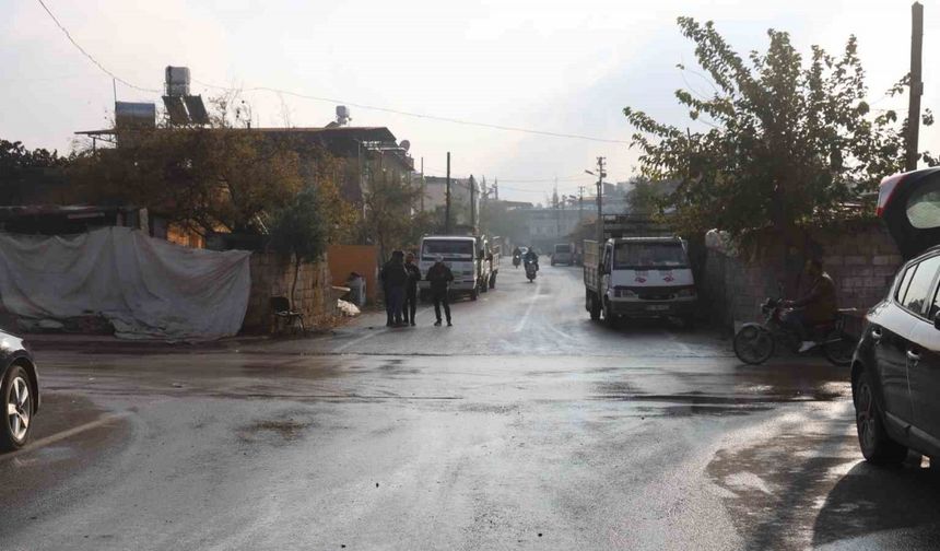 Otomobille motosiklet çarpıştı: 1 yaralı