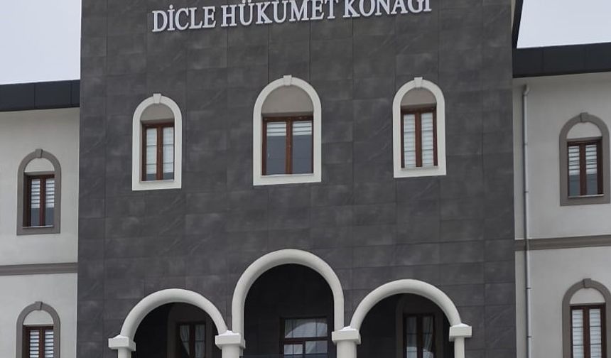 Dicle'de 2025 yılında yapılan trafik uygulamalarında 32 bin 399 araç ve sürücü kontrol edildi