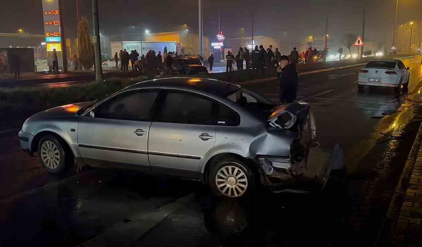 Bartın'da 4 araçlı zincirleme kaza: 2 yaralı