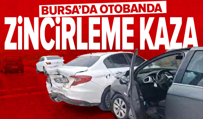 Otobanda zincirleme kaza: 4 araç birbirine girdi