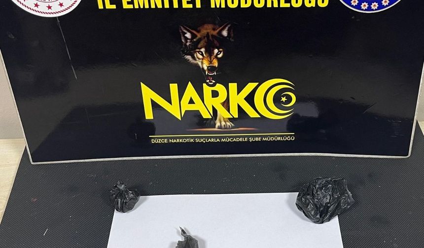 Suçüstü yakalanan uyuşturucu taciri tutuklandı