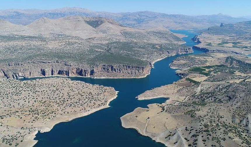 Fırat Nehri’nin son görüntüsü korkuttu