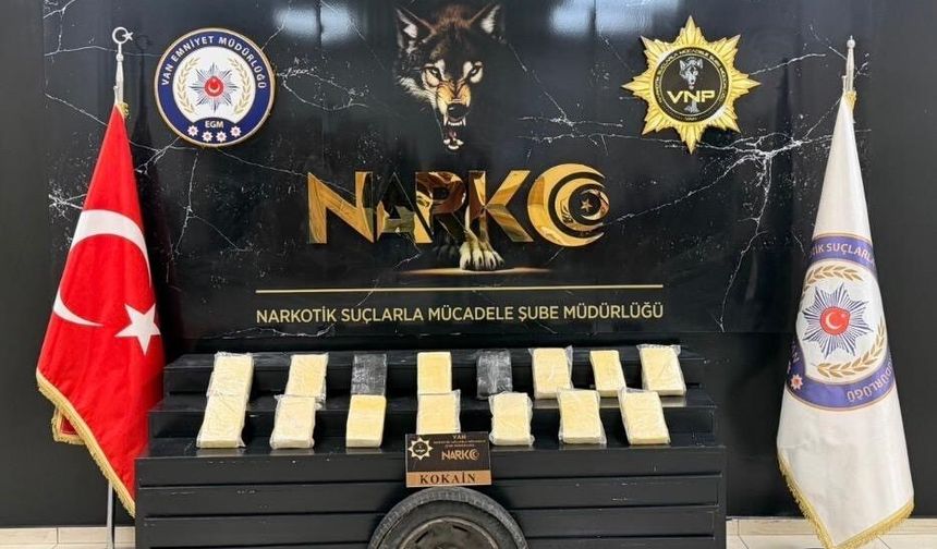 Van'da narkotik operasyonu: 16 kilo kokain ele geçirildi