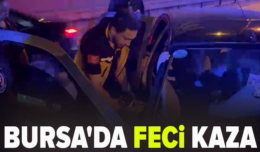 Bursa'da feci kaza: Kontrolden çıkan otomobil bariyere çarptı