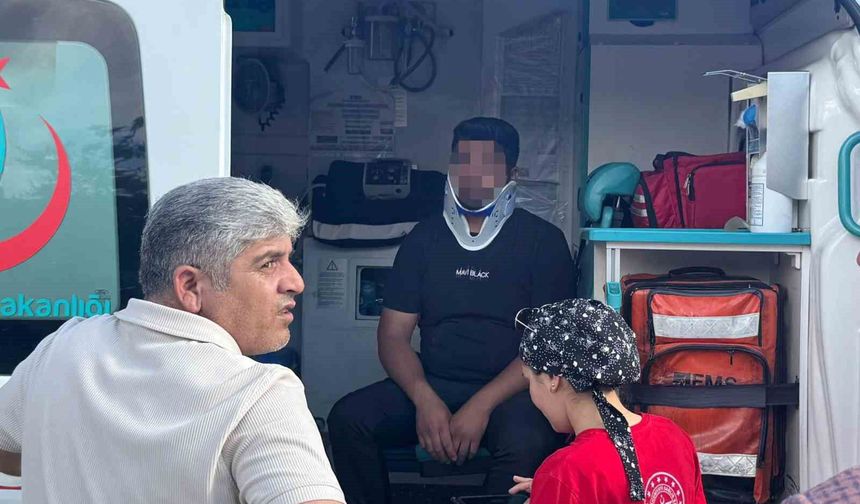 Patnos'ta kaza yapan sürücü aracını bırakıp kaçtı