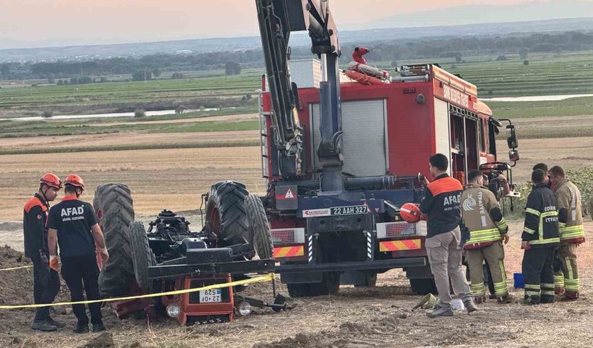 Edirne'de traktörün altında kalan çift hayatını kaybetti