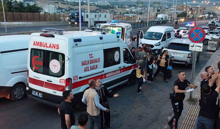 2'si kardeş 3 kişinin öldüğü olayda çok sayıda şüpheli gözaltına alındı